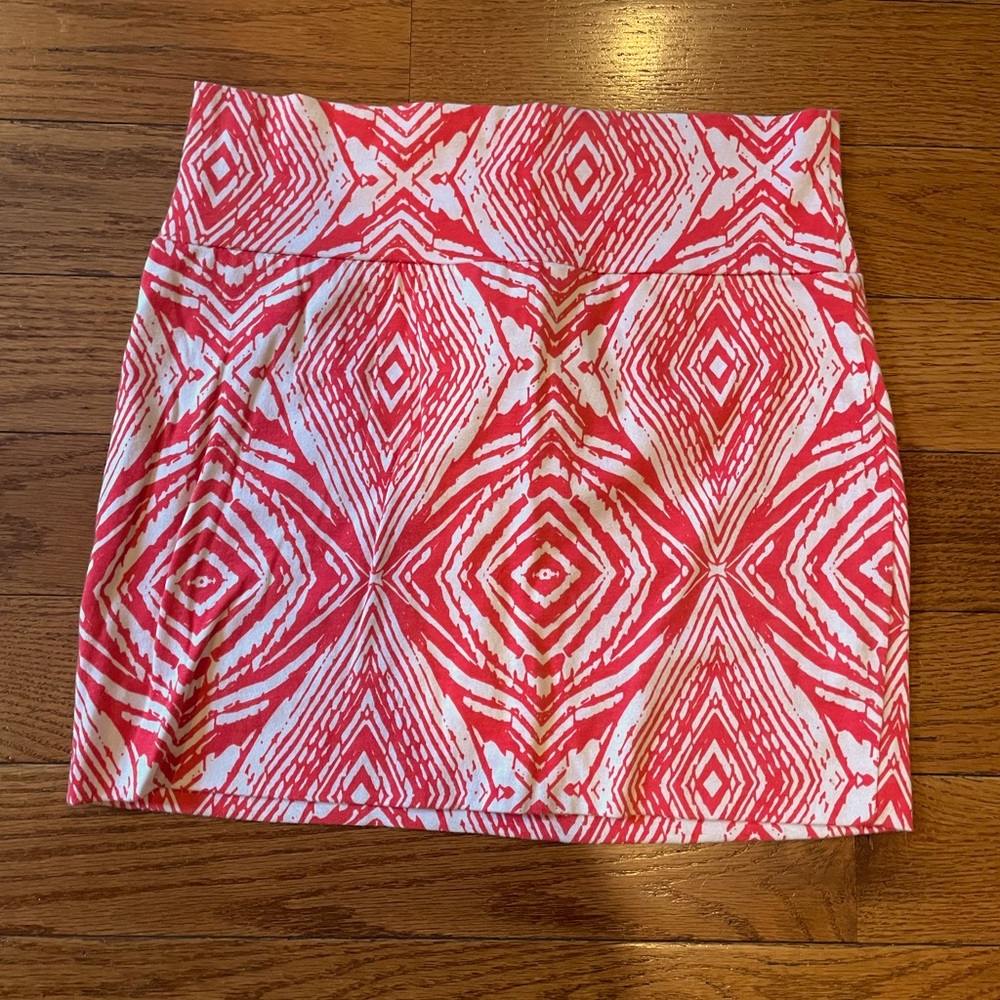 Coral patterned mini skirt